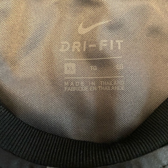 ⚫️Nike Academy Soccer Top Shirt Jersey Dri-Fit - Picture 5 of 5